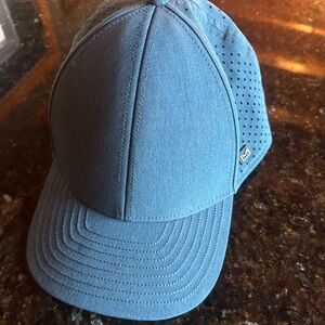 Melin hydro hat. Brand new WOT Blue men’s